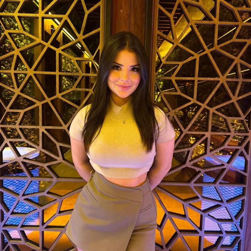 Elazığ Kendine Güvenen Kadın Bayan Escort Feray