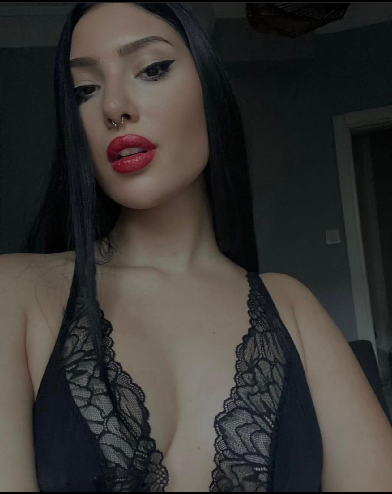 Elazığ Güzel Ruhlu Kadın Escort Feray
